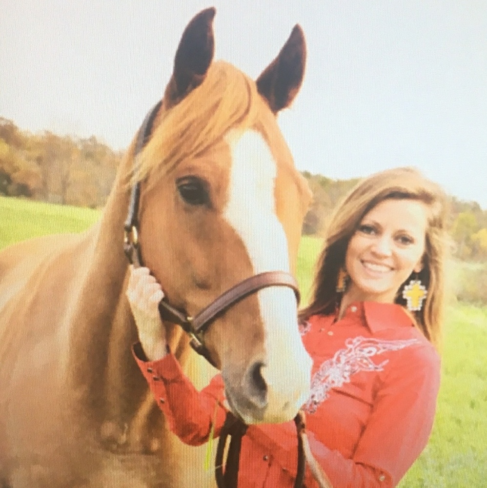 Meet your Posher, Tara